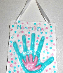 How to make a Unique Cherish for a lifetime Mommy & Me gift using Salt Dough and your child’s hand print