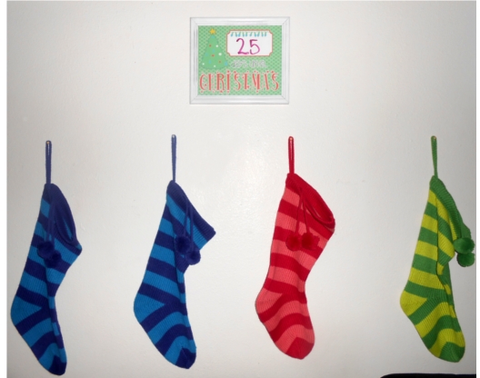 FREE Christmas Countdown and Christmas Tree Printable! (3 printable’s total!)