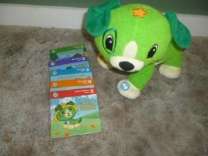 Read with me Scout with books