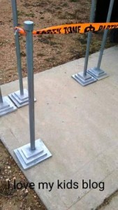 diy-stanchions-rope-through