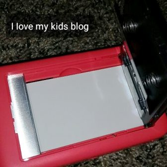 Polaroid Load paper
