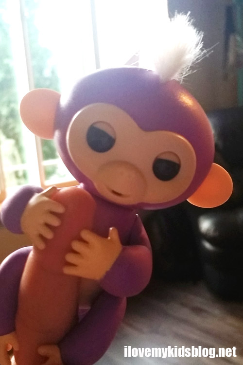 Friendship is Literally at Your Fingertips with Fingerlings Baby Monkeys by WowWee